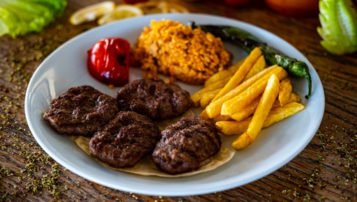 Izgara Köfte (Grilled Meatball)